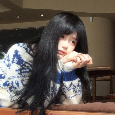 露露·贝特小姐